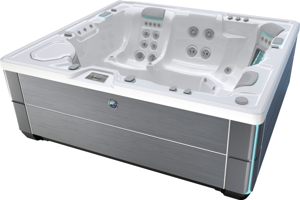 HS-HLC-Envoy-High_3Q_Dry_AlpineWhite_Charcoal-2024CP